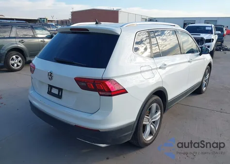 2021 Volkswagen Tiguan 2.0T Se/2.0T Se R-Line Black/2.0T Sel из США, поврежденный, VIN 3VV3B7AX9MM005018